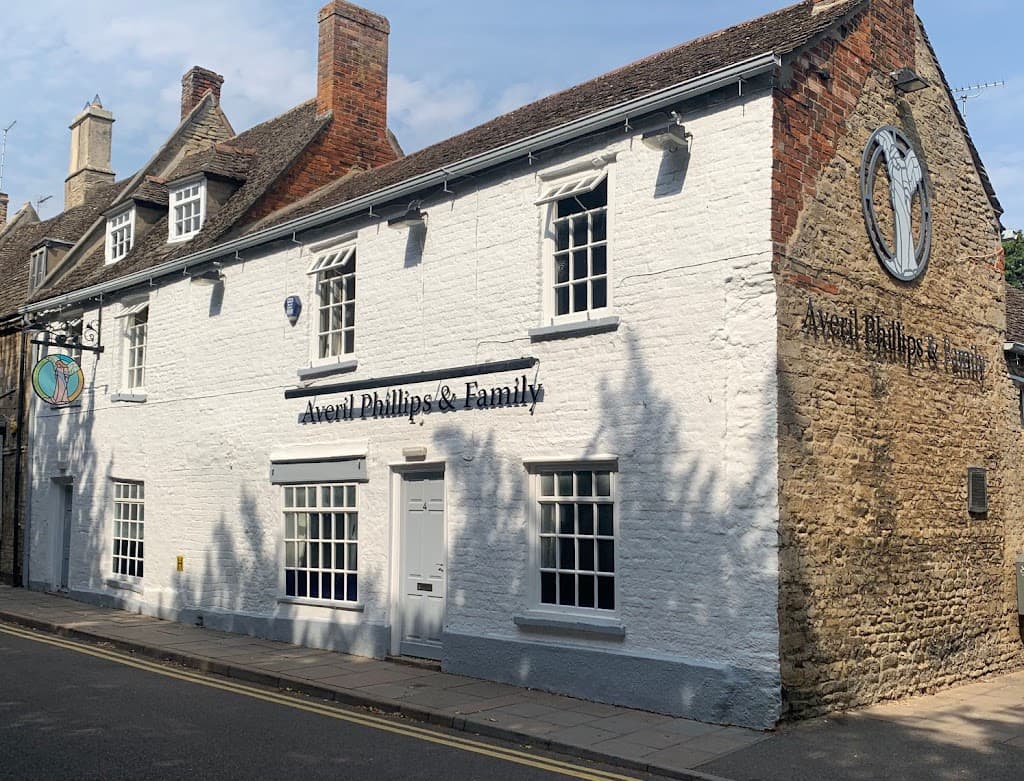 Averil Phillips & Family Independent Funeral Directors