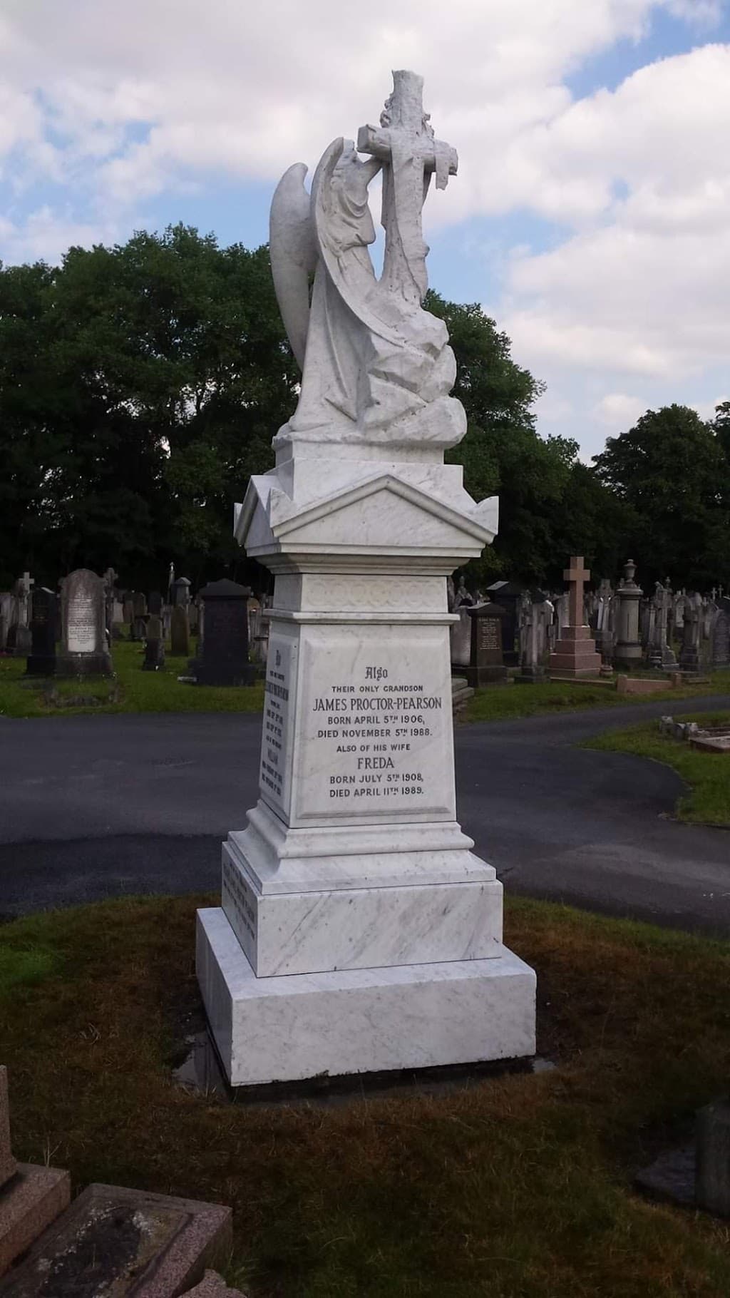 Rawcliffe's Of Chorley Memorials