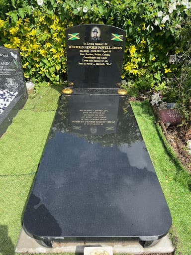 W&W Memorials Limited — Customer photo