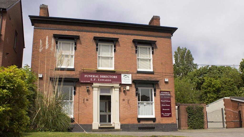 E F Edwards Funeral Directors