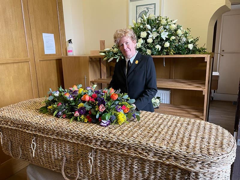 Poppy's - Funeral Directors