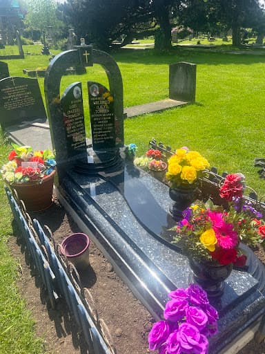 R Munday & Son — Customer photo